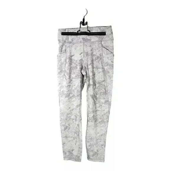 Lululemon Time To Sweat Crop 23" Legging Eternal Wave Size 6 Yoga Pants - Picture 1 of 4